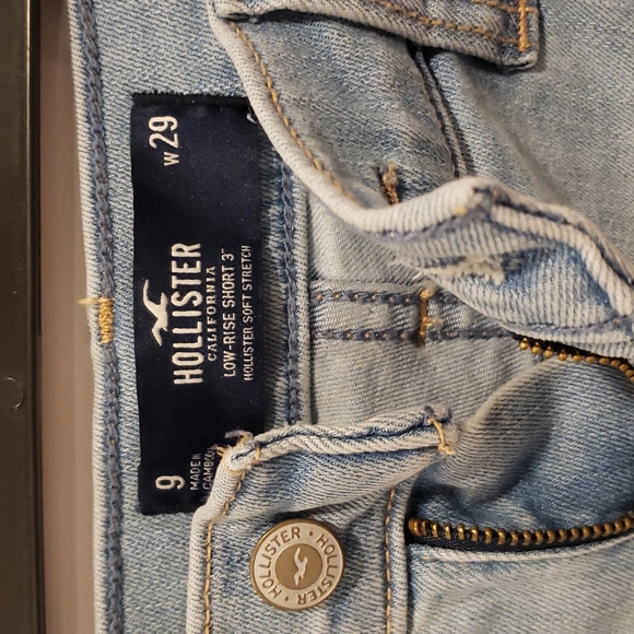 Hollister jean shorts - Picture 2 of 5